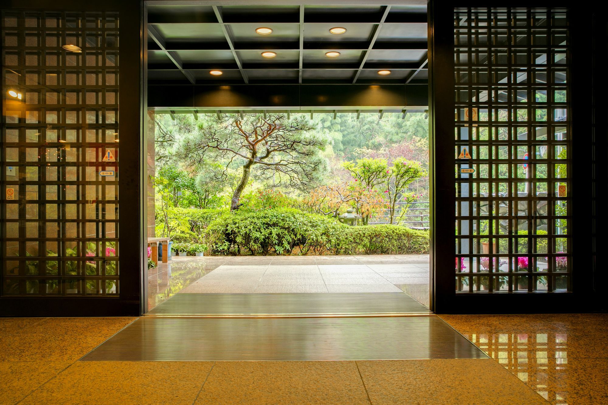 Hotel Yunosato Sugina Yugawara Exterior foto